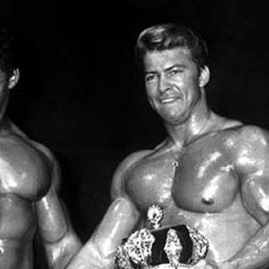 1965-mr-olympia-winner-larry-scott