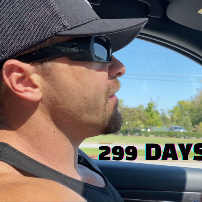 299 Days Out - Full Day of Eating (5K+ Calories!) | FULL LEG WORKOUT