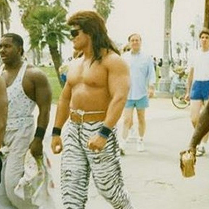 99 Funny & Frightening Bodybuilding Fashion Pics From the 1980s