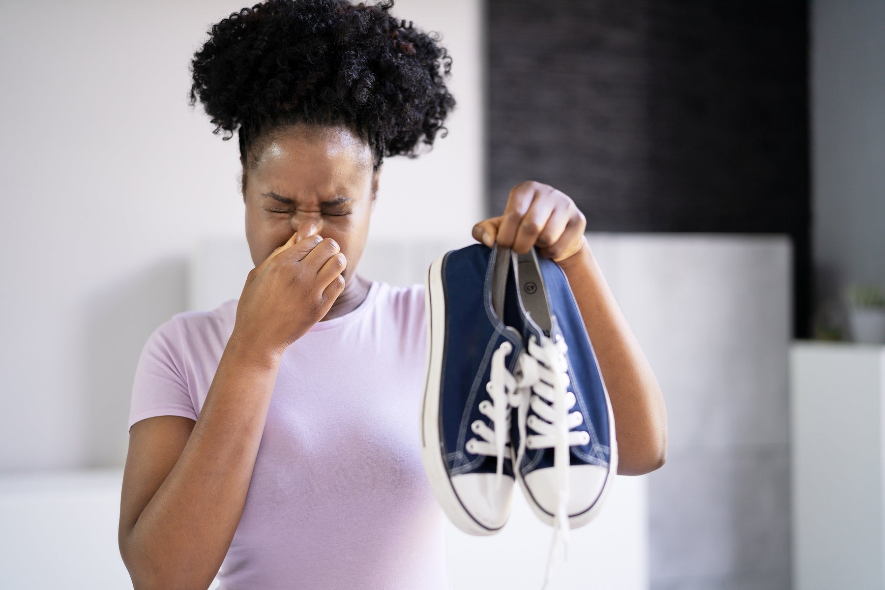 Stop the Stink: How to Prevent and Get Rid of Odors on Your Gym Clothes