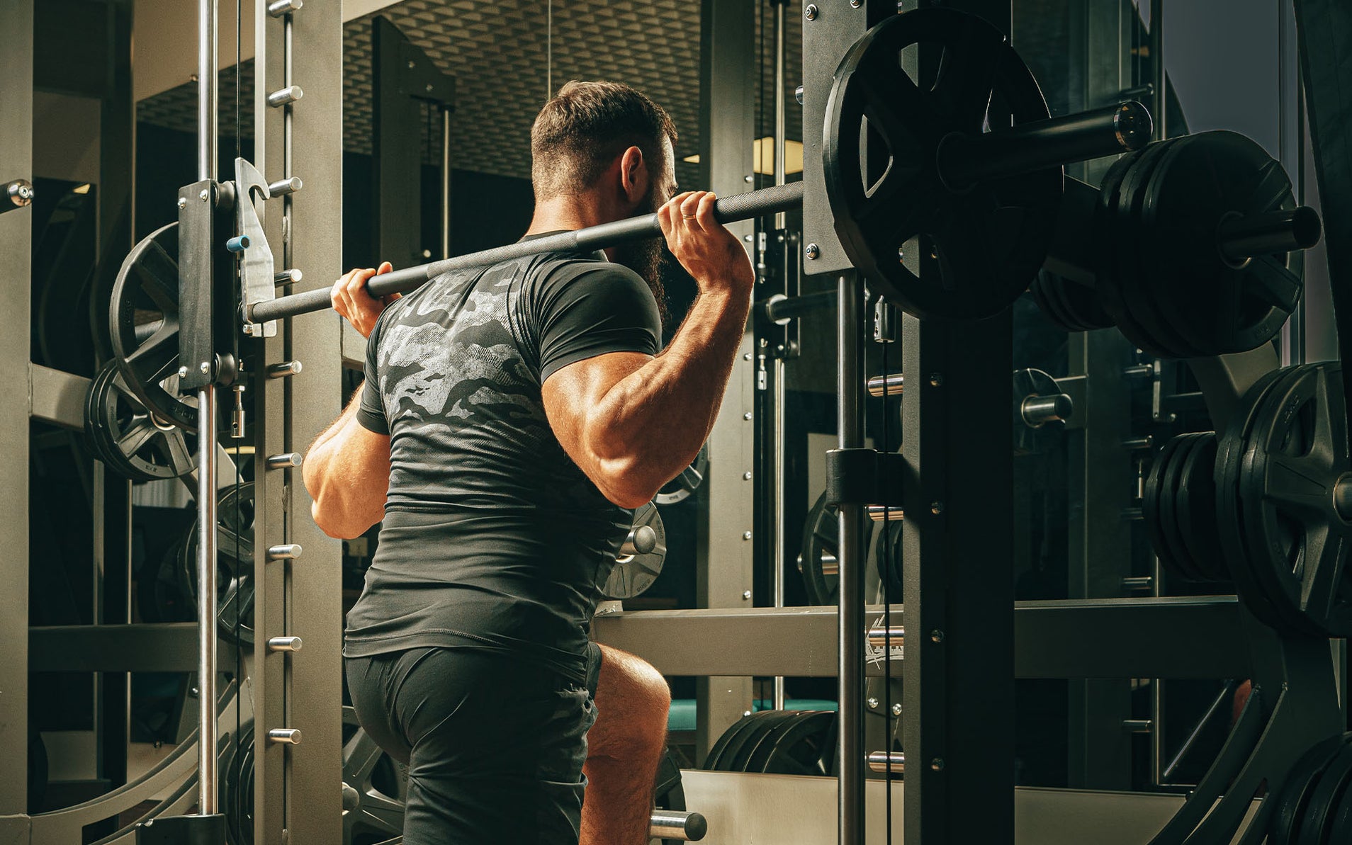 The Ultimate Beginner Smith Machine Full Body Workout — Tiger Fitness