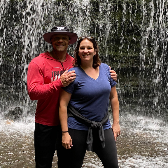 LEANER BY THE DAY - DAY 8 - HIKING THE WATERFALL - FANCY MEAL OUT